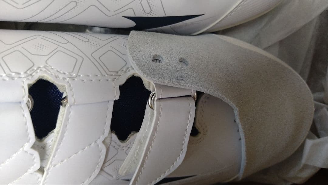 Mizuno ライトレボバディー 2 26.0cm