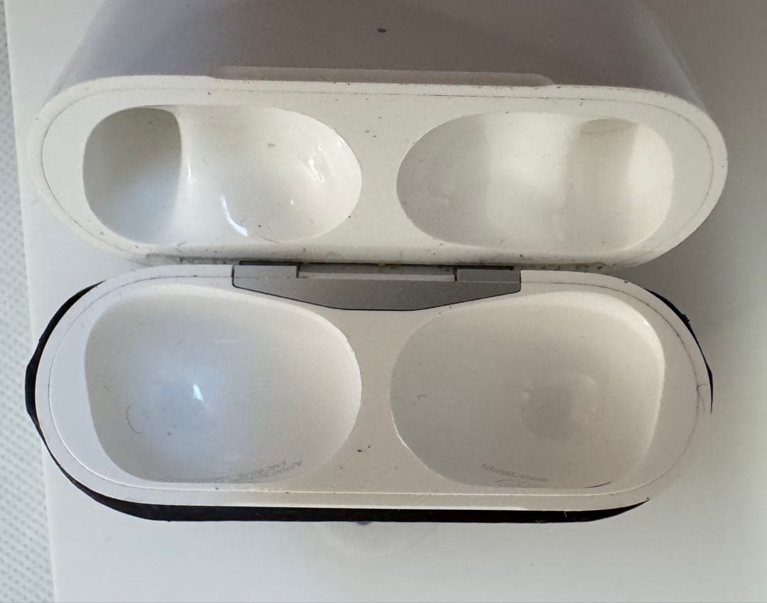 Apple AirPods Pro 第一世代