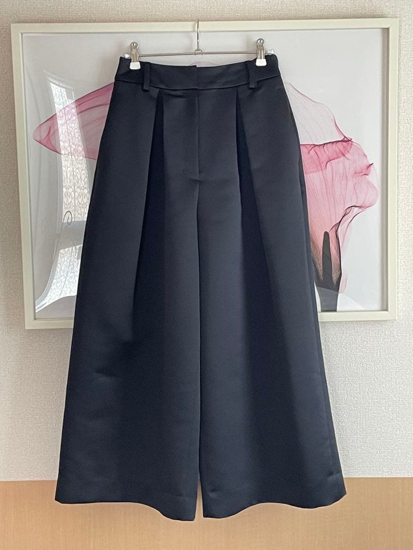 heve ヘイヴ　サテンフレアガウチョパンツ　38サイズ