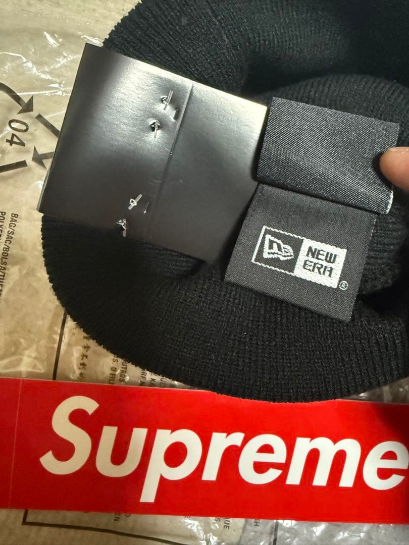 Supreme New Era® Box Logo Beanie \"Black