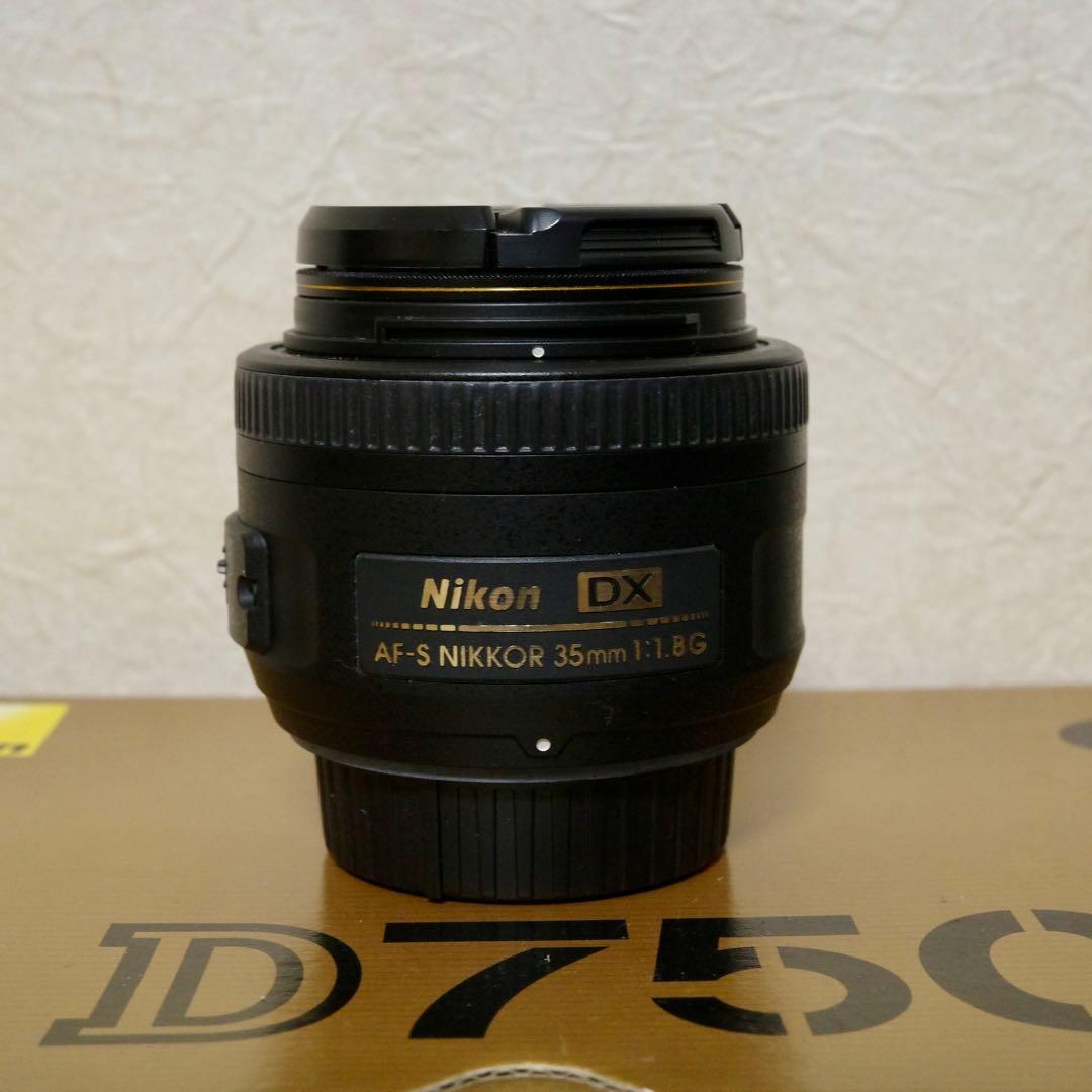 【Nikon D7500】本体＋レンズ2つ