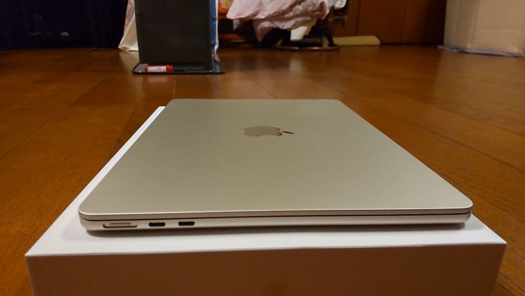 MacBookAir13.6インチ