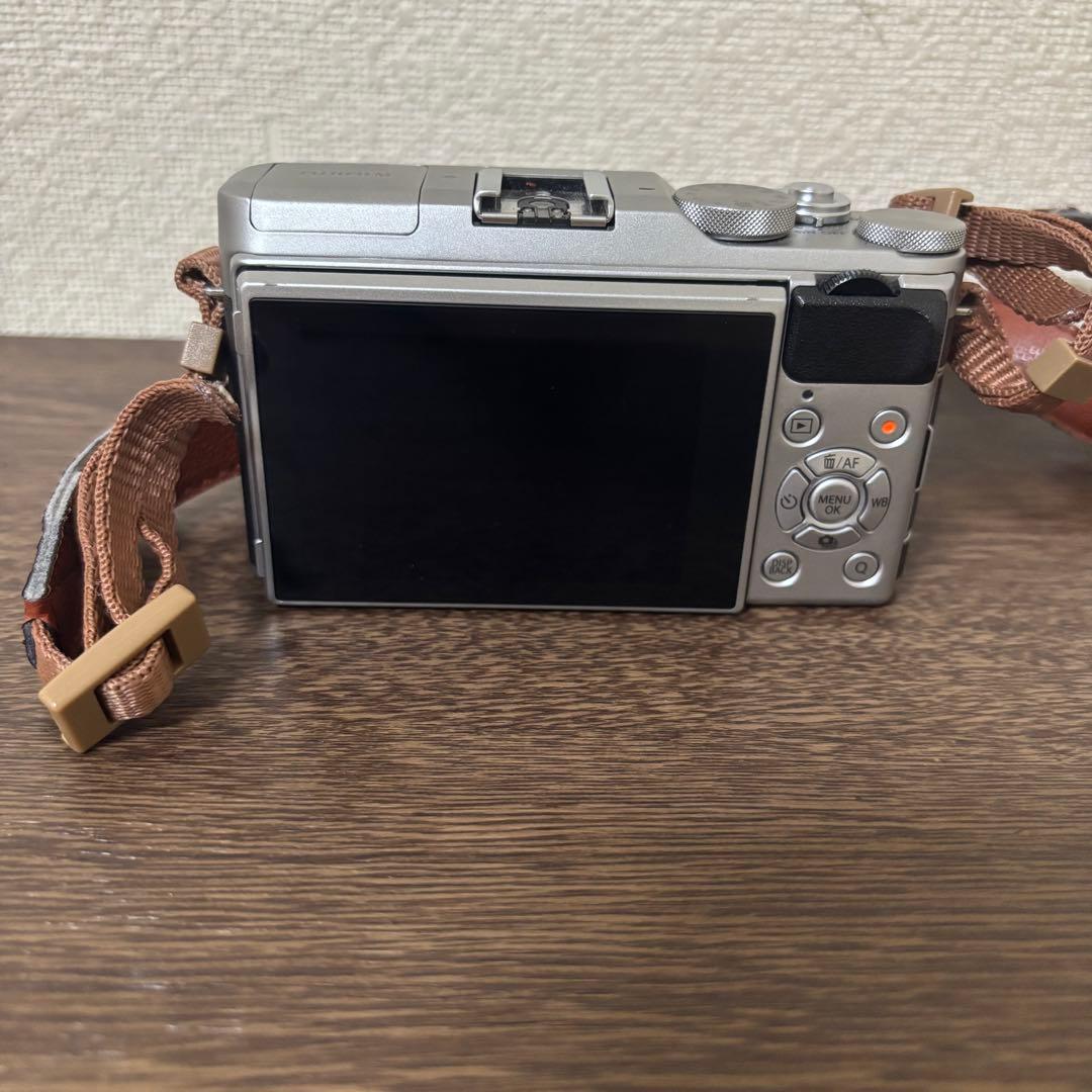 デジタルカメラ FUJIFILM X-A5