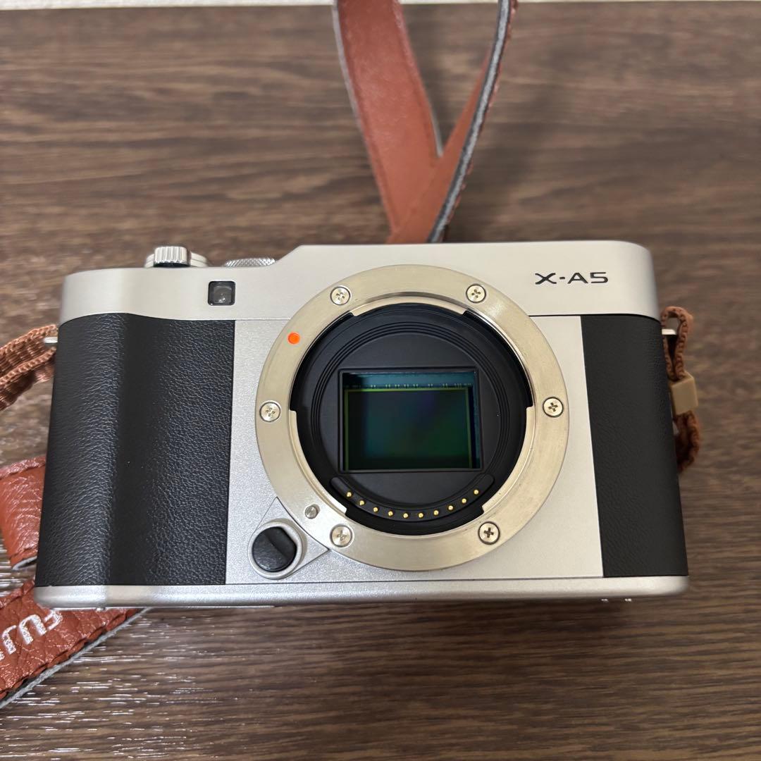 デジタルカメラ FUJIFILM X-A5