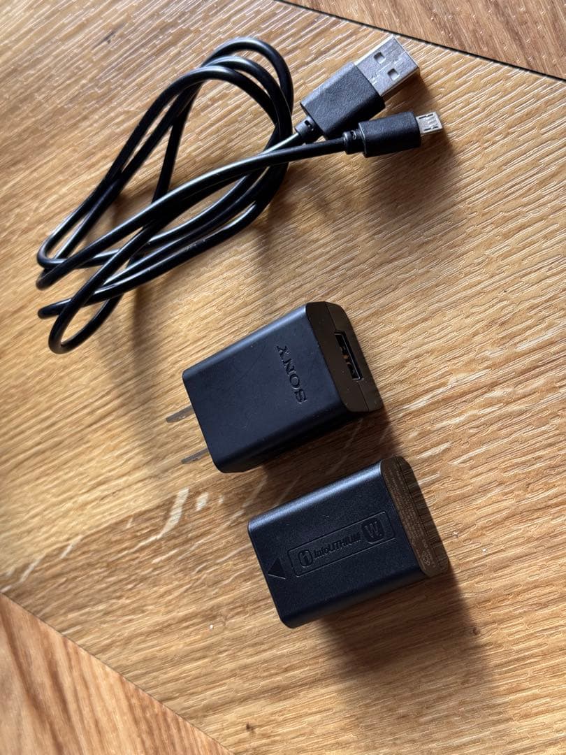 【ショット数:2402】SONY α6400 レンズ２本ダブルズームレンズキット