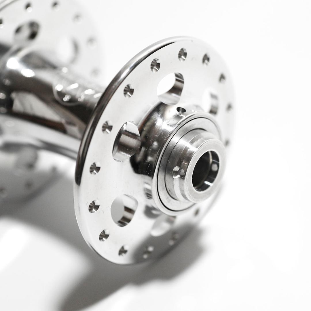 新品 WHITE INDUSTRIES XMR フロントハブ 12mmスルー