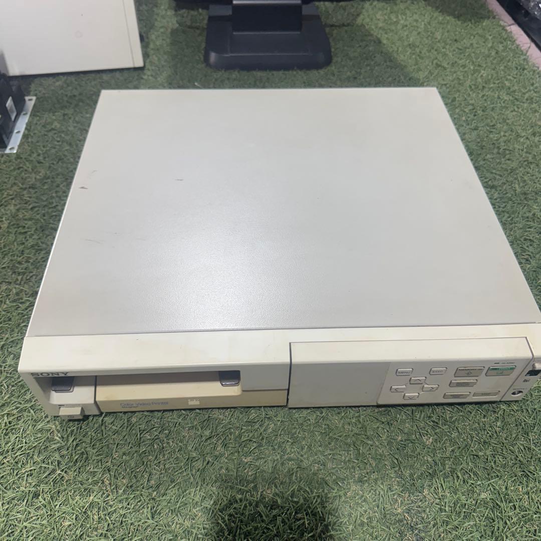 Sony UP-1200 カラービデオプリンター 50-60Hz 1.8A