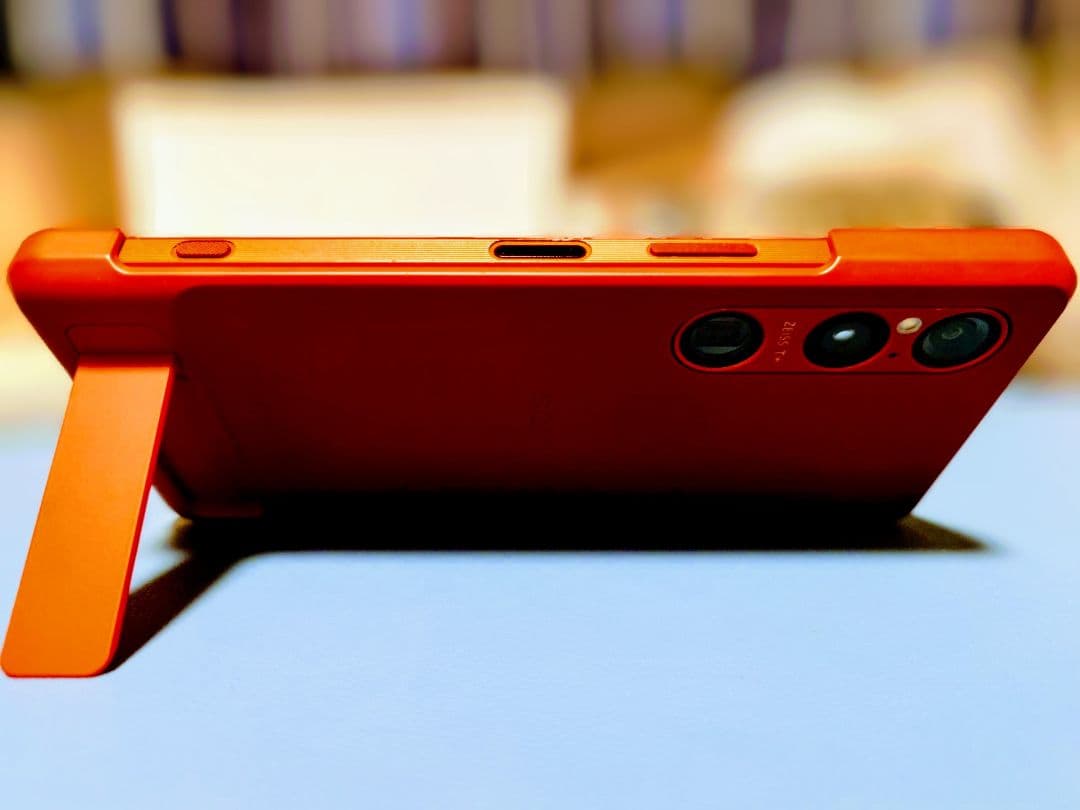 XPERIA 1 VI スカーレット ｜3年保証残あり｜純正スタンドケース付