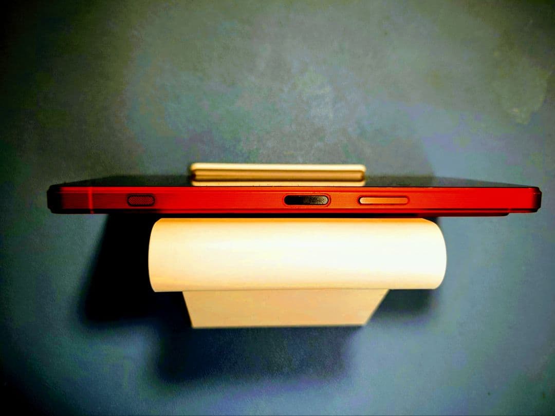 XPERIA 1 VI スカーレット ｜3年保証残あり｜純正スタンドケース付