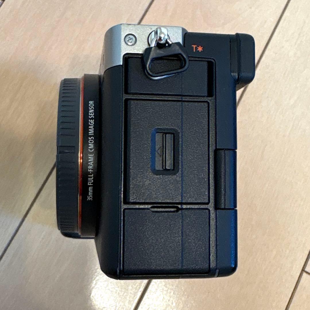 SONY α7C ズームレンズキット フルサイズミラーレスカメラ