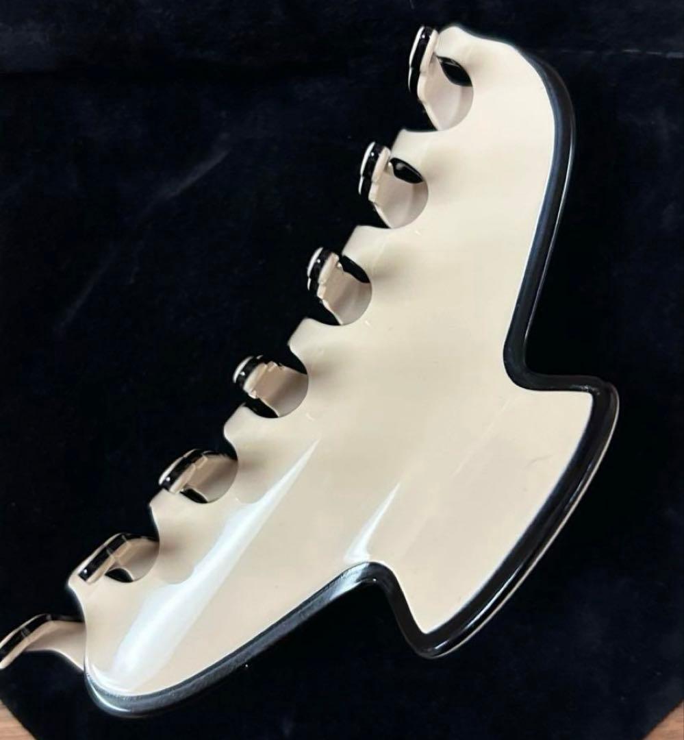 アレクサンドルドゥパリ　クリップ　Lサイズ