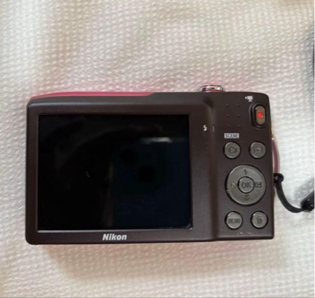 Nikon COOLPIX S3300 ピンク
