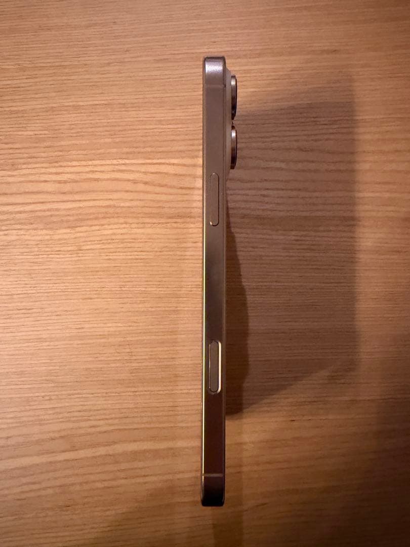 iPhone 16 Pro Max 256GB デザートチタニウム