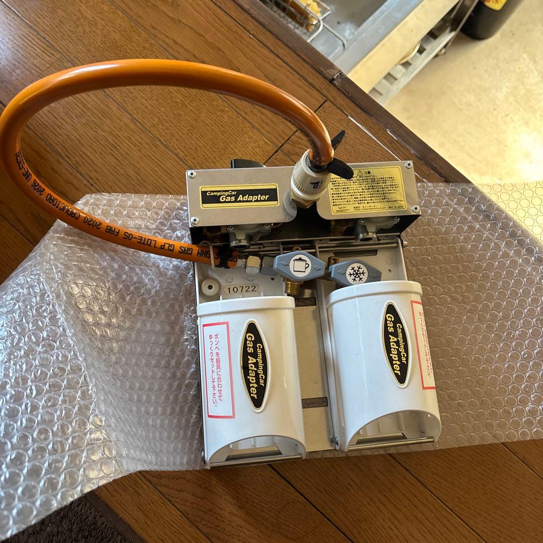 キャンピングカー　ガスアダプター コンパクト