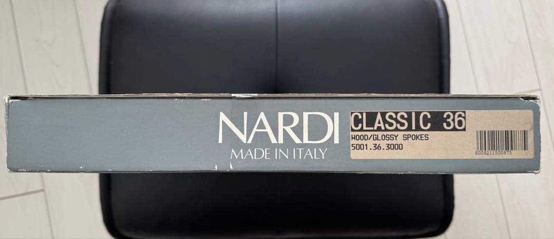 ナルディウッド3本スポークステアリング