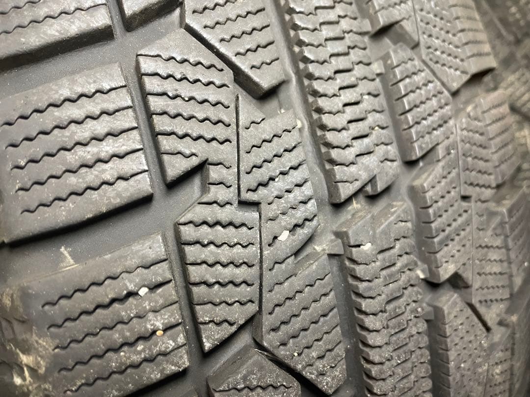 195/65R15 バリ溝　スタッドレスアルミセット 美品　トヨタ純正ナット対応