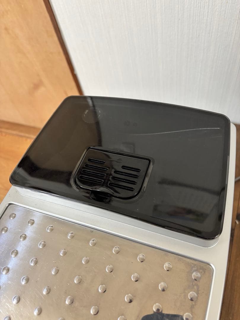 デロンギ 全自動エスプレッソマシン マグニフィカS ECAM22110SBHN