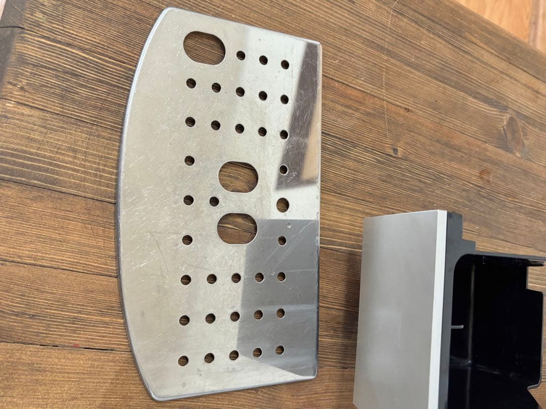 デロンギ 全自動エスプレッソマシン マグニフィカS ECAM22110SBHN