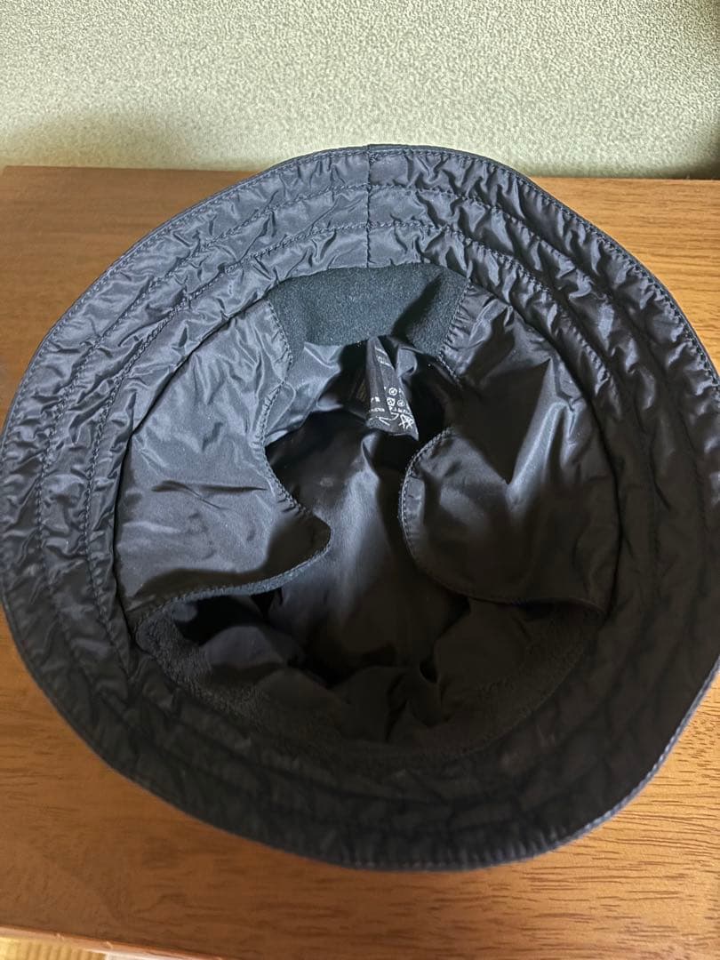 PRADA プラダスポーツラバーロゴパッチ ナイロン バケットハット 帽子耳当て