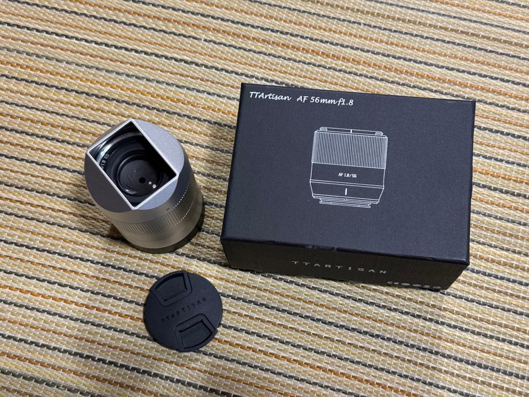 TTArtisan 56mm f/1.8 単焦点レンズ　ニコンZ　シルバー