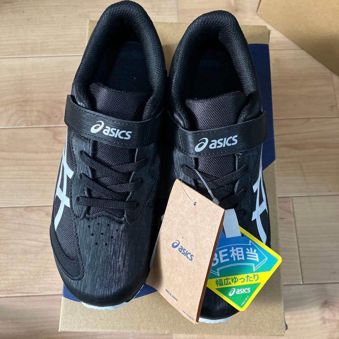 アシックス　レーザービーム　21.5 22 未使用　2足セットスニーカー