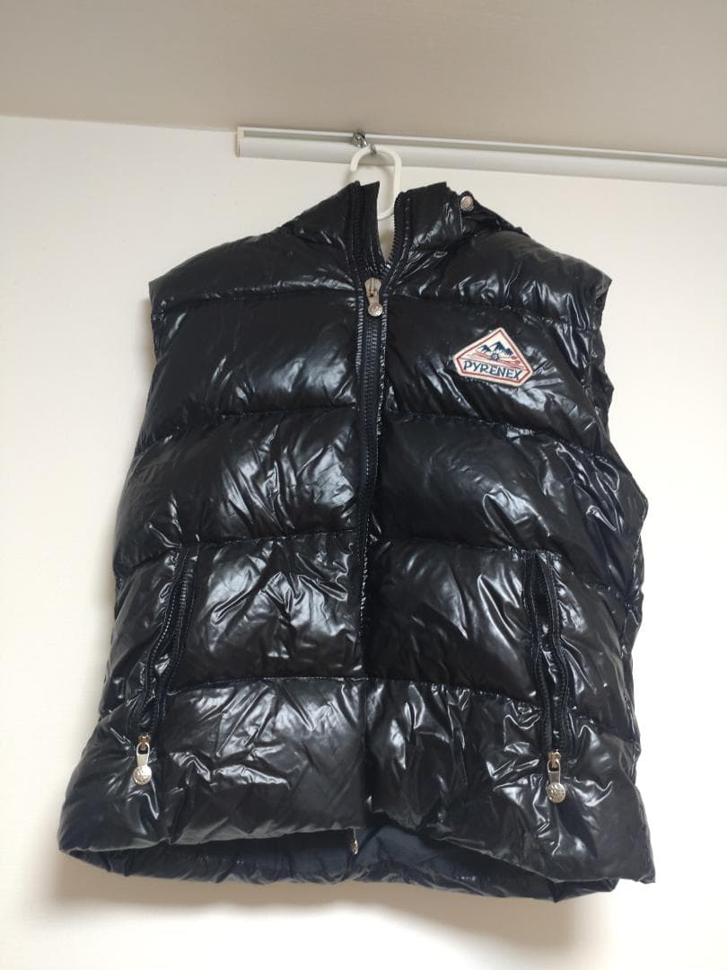 ピレネックス　ダウンベスト