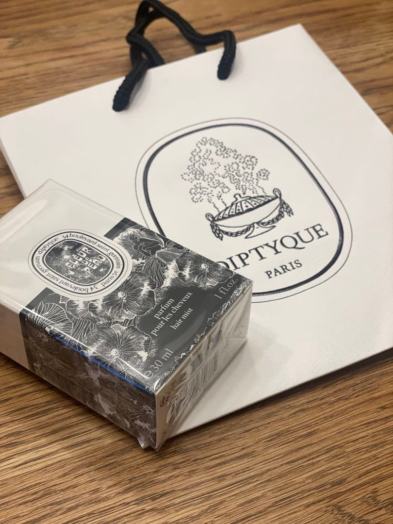 diptyque FLEUR DE PEAU ヘアミスト 30ml(バック付き)