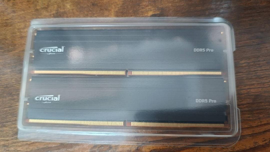 Crucial Pro 64GB(32GB×2) 5600MHz メモリ