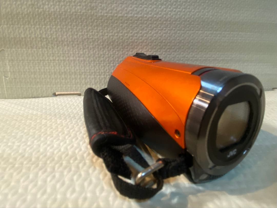 【お値下げ可能！】JVC オレンジ ビデオカメラ 本体