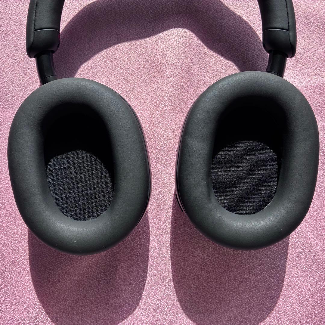 Sony ワイヤレスノイズキャンセリングヘッドホン 数回使用 ケース・ケーブル付