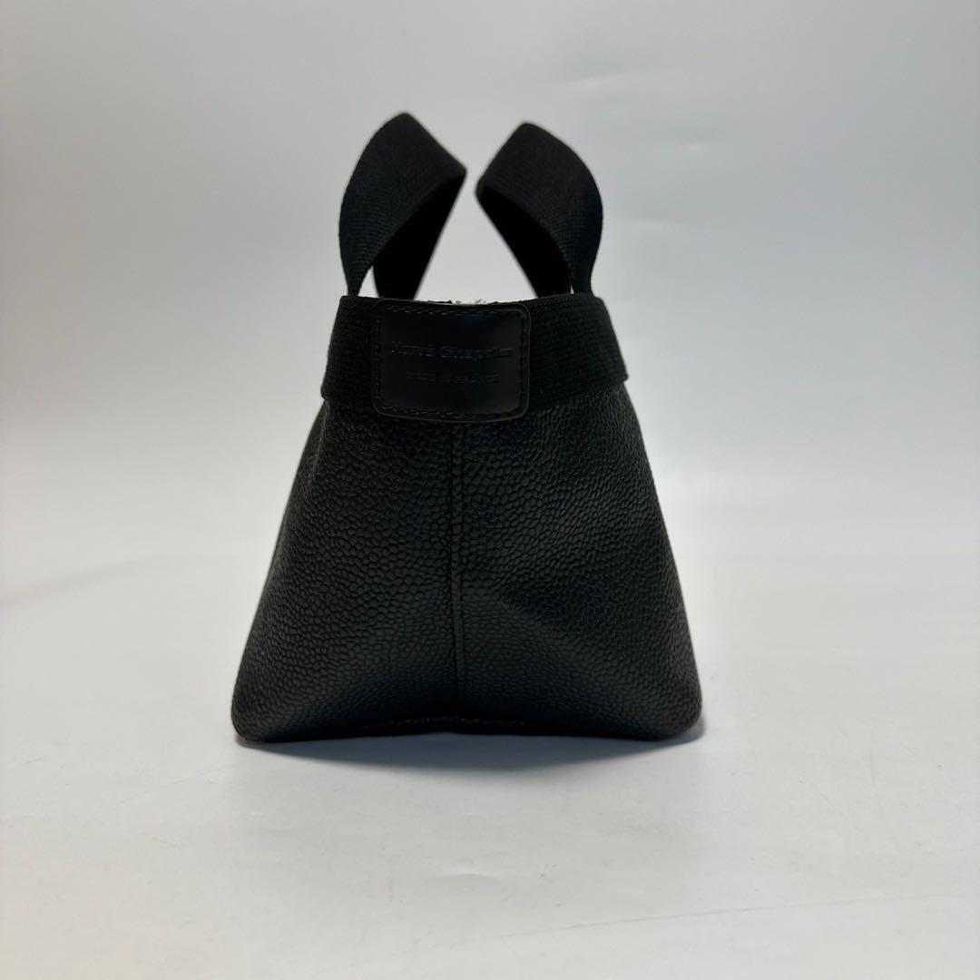 o36【極美品】エルベシャプリエ　レザー　ブラック　701GP ハンドSサイズ.