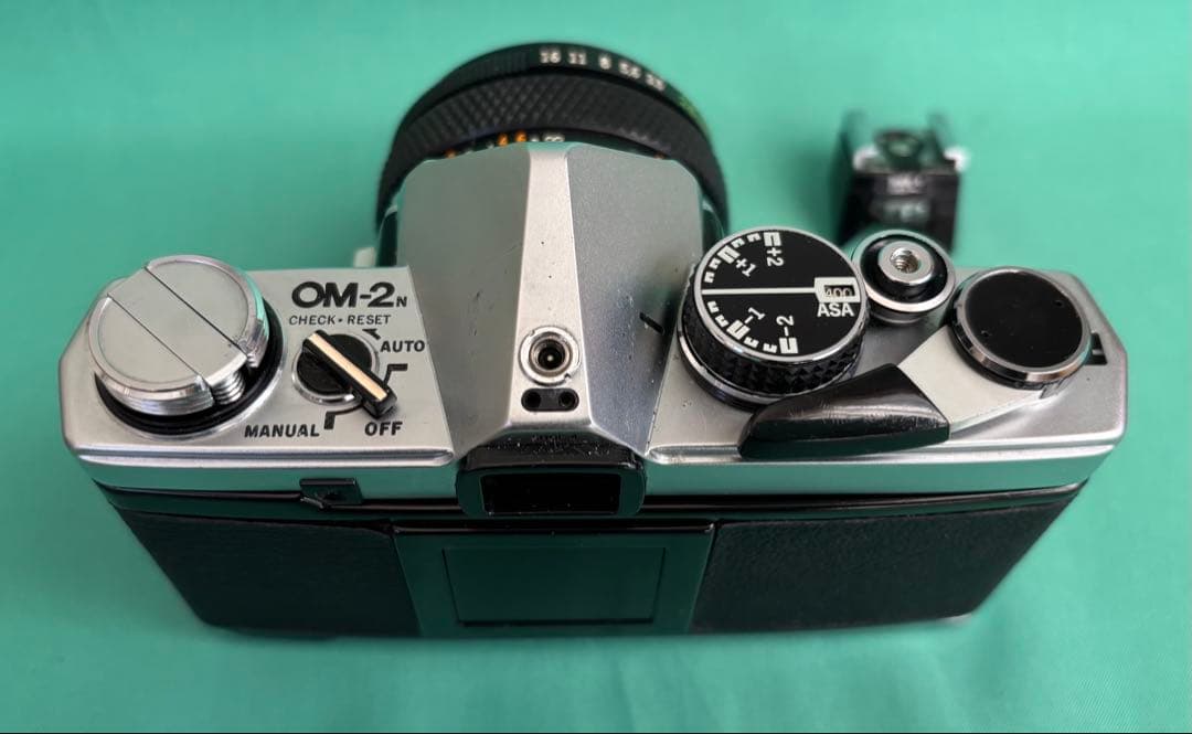 ★ OLYMPUS OM-2N + 広角レンズ 28mm