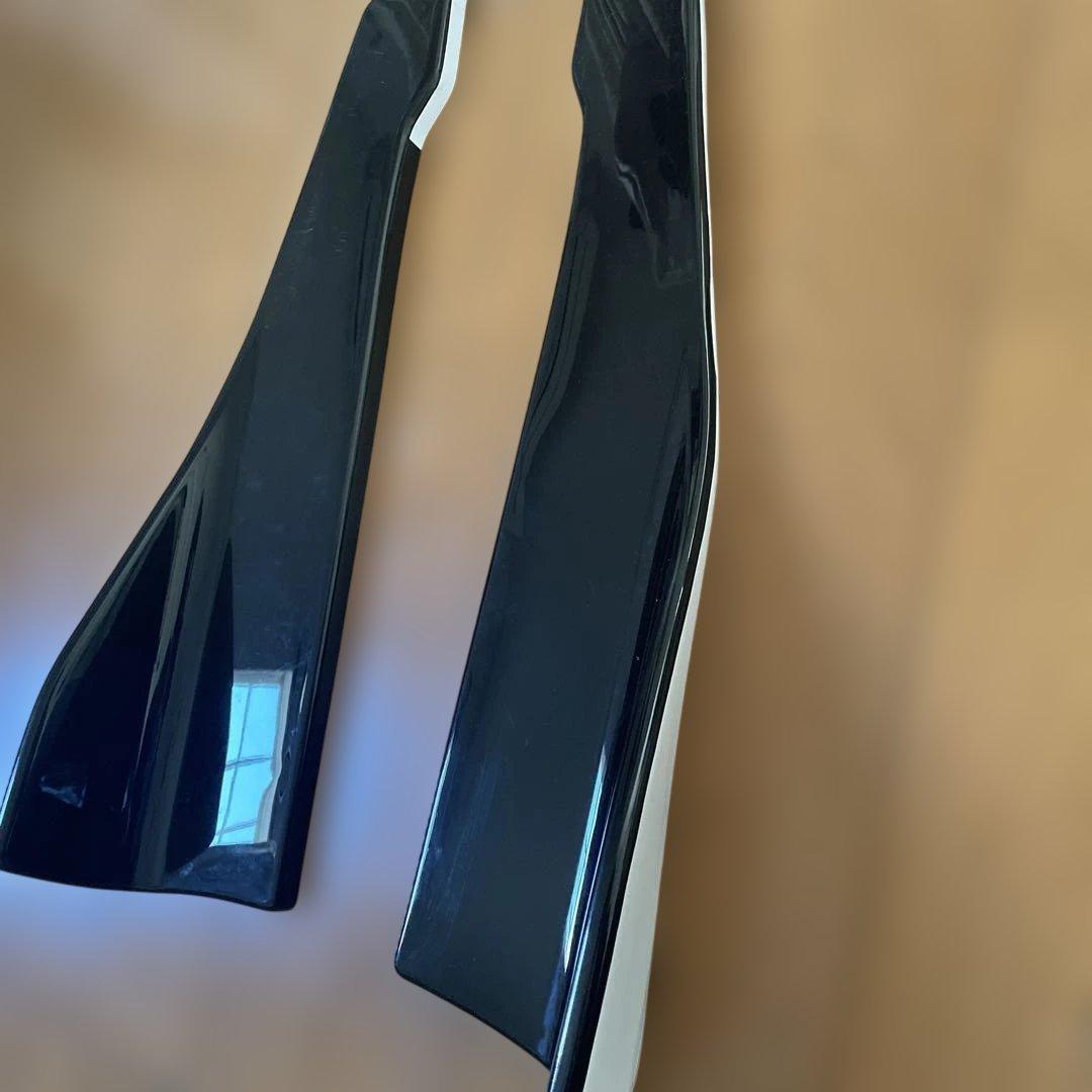 メーカー不明 リアカナード【80系 ノア/ヴォクシー/エスクァイア】