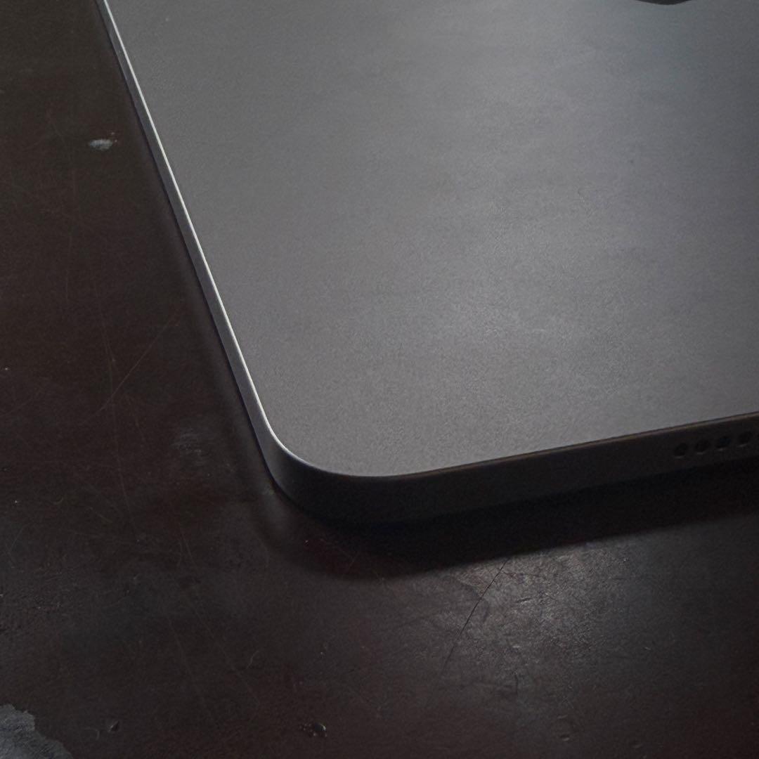 【美品】iPad Pro 12.9インチ 第6世代 128GB Wi-Fiモデル