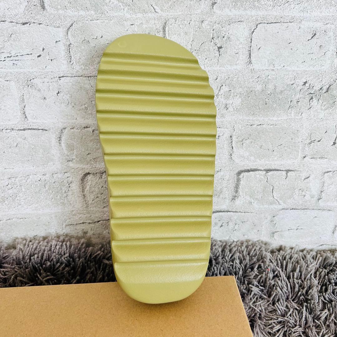 靴 adidas YEEZY Slide \"Resin\"