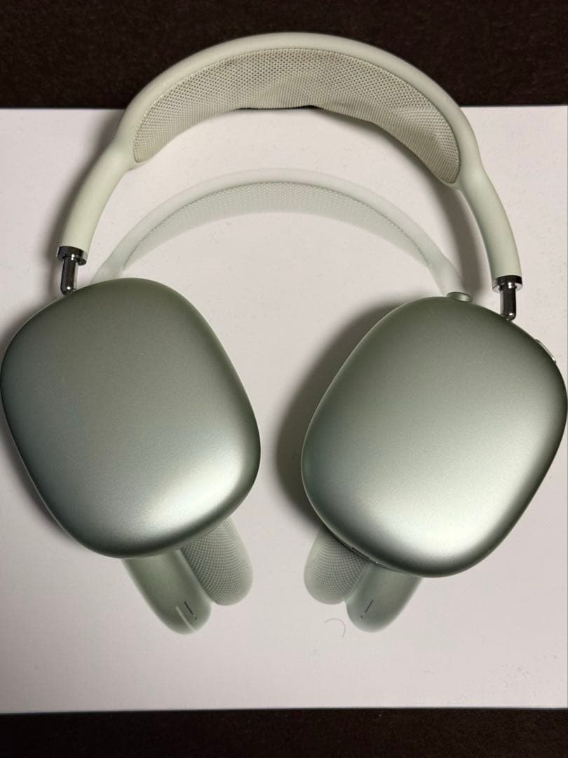 AirPods Max グリーン　箱あり