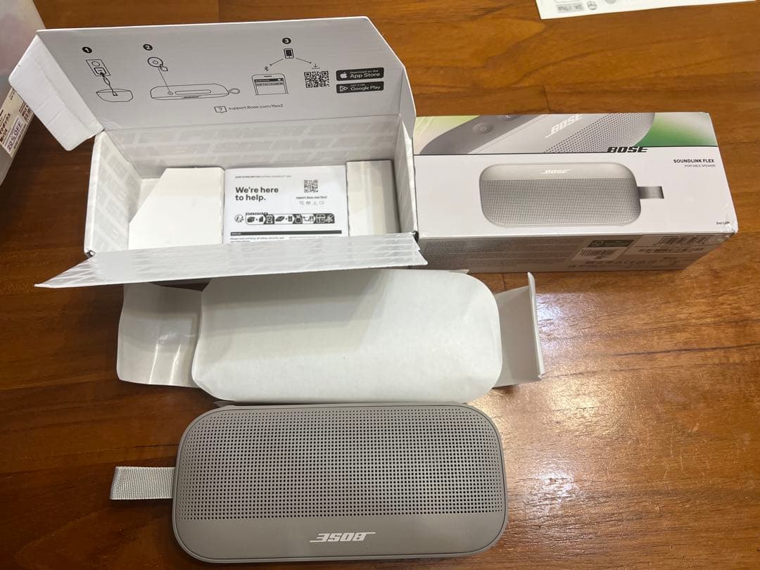 スピーカー・ウーファー Bose SoundLink Flex PORTABLE SPEAKER
