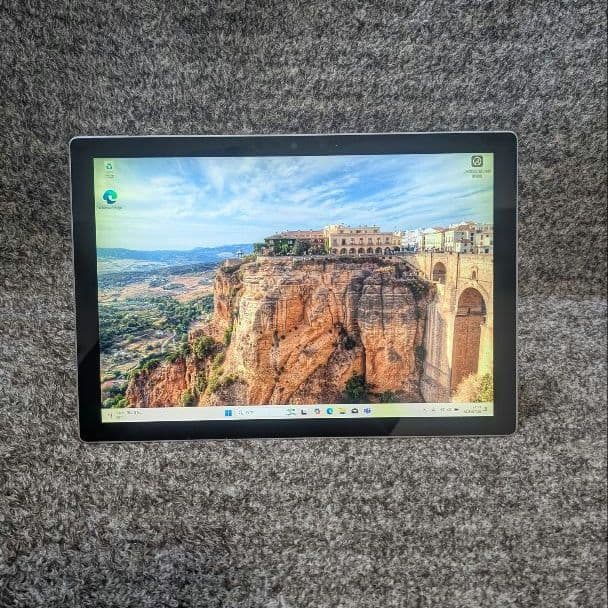 Windowsタブレット本体 surface pro 7 i5 8GB 128GB