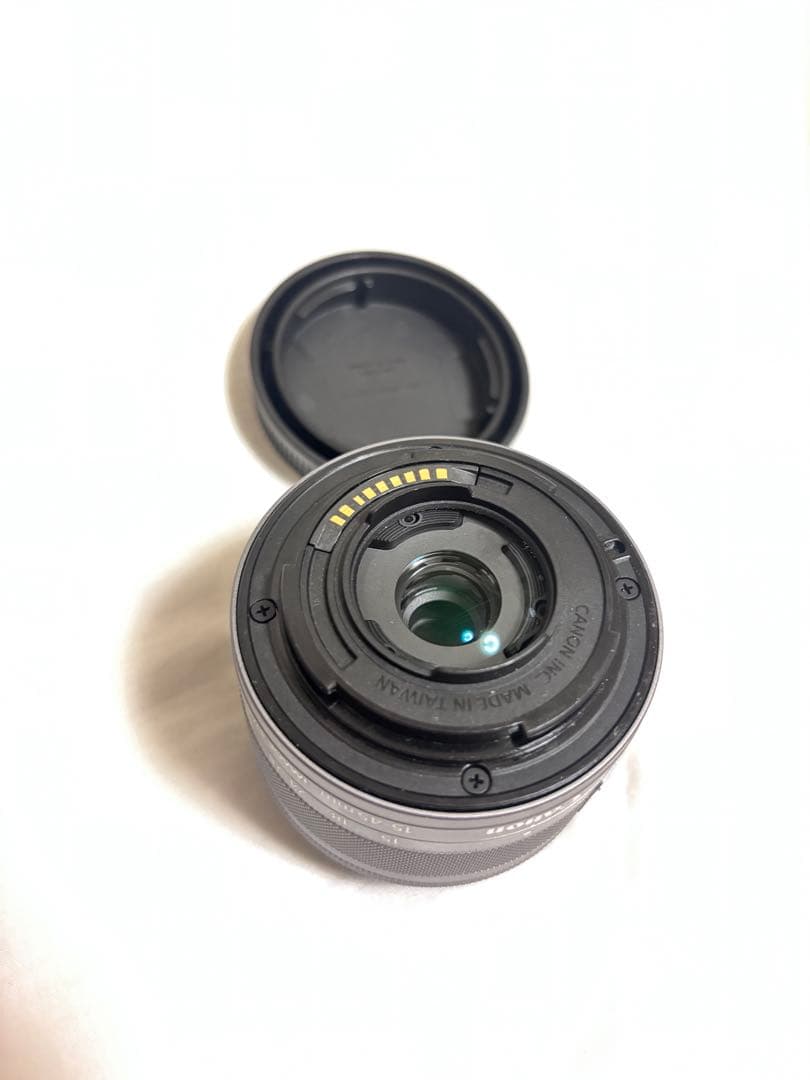 デジタルカメラ Canon EOS M200