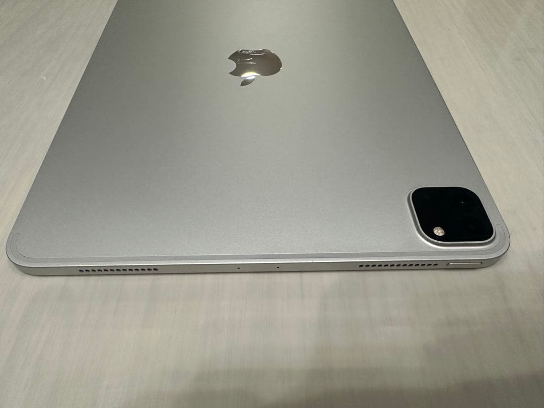 iPad Pro 11インチ（第２世代）　Wi-Fiモデル　256GB　シルバー