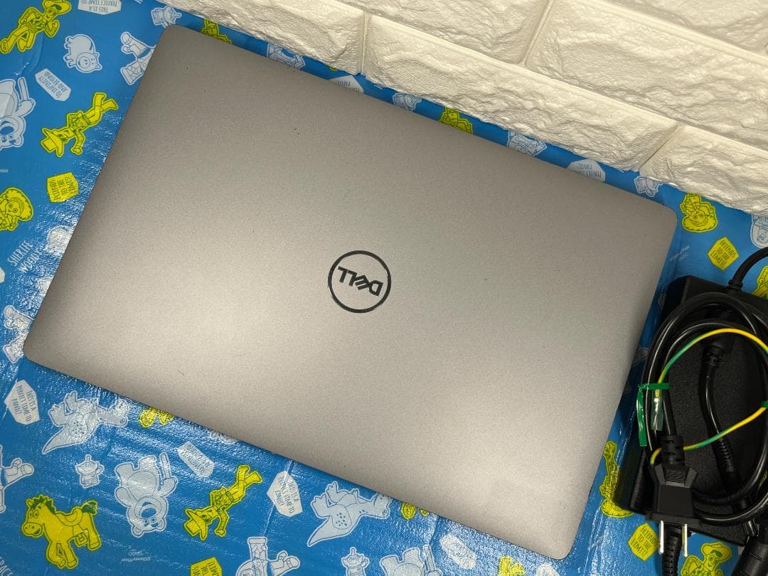 DELL Precision 3551 i7-10850H 16GB ノートPC