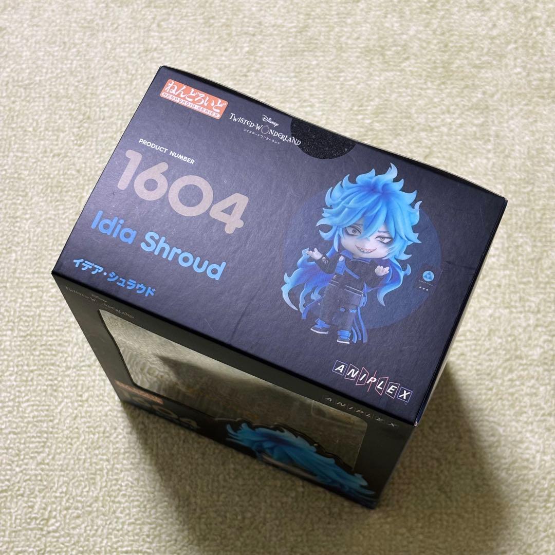 未使用　イデアシュラウド　ねんどろいど【缶バッジ付き】