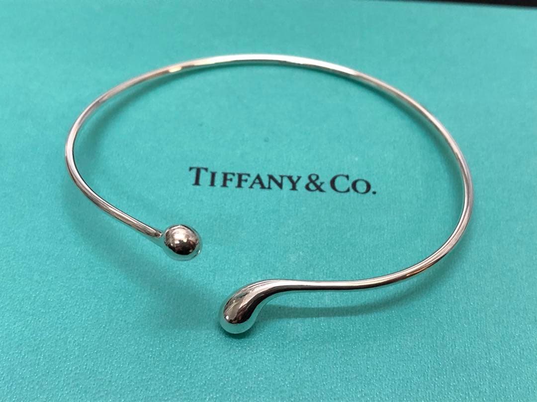 Tiffanyティファニー　ティアドロップ　バングル　sv925
