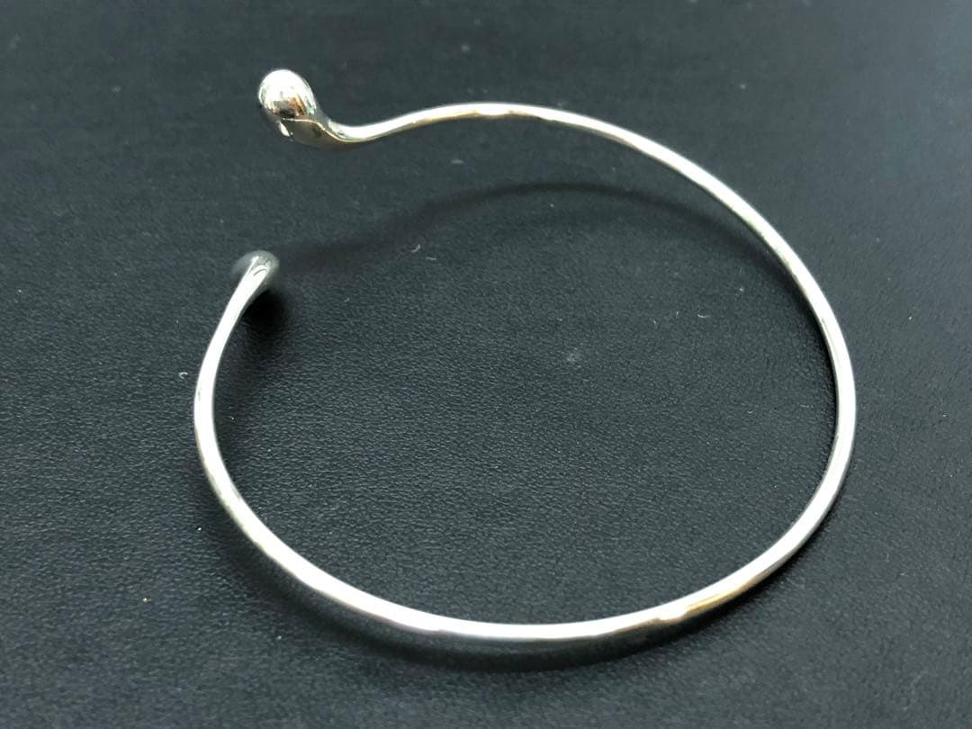 Tiffanyティファニー　ティアドロップ　バングル　sv925