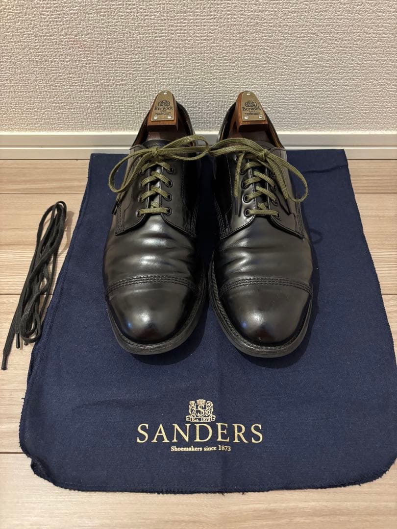 カビゴンSanders Military Darby Shoe UK7.5
