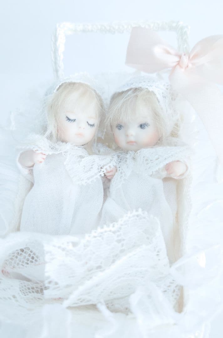 小さなbebeたち 8センチドール　アンティークレース