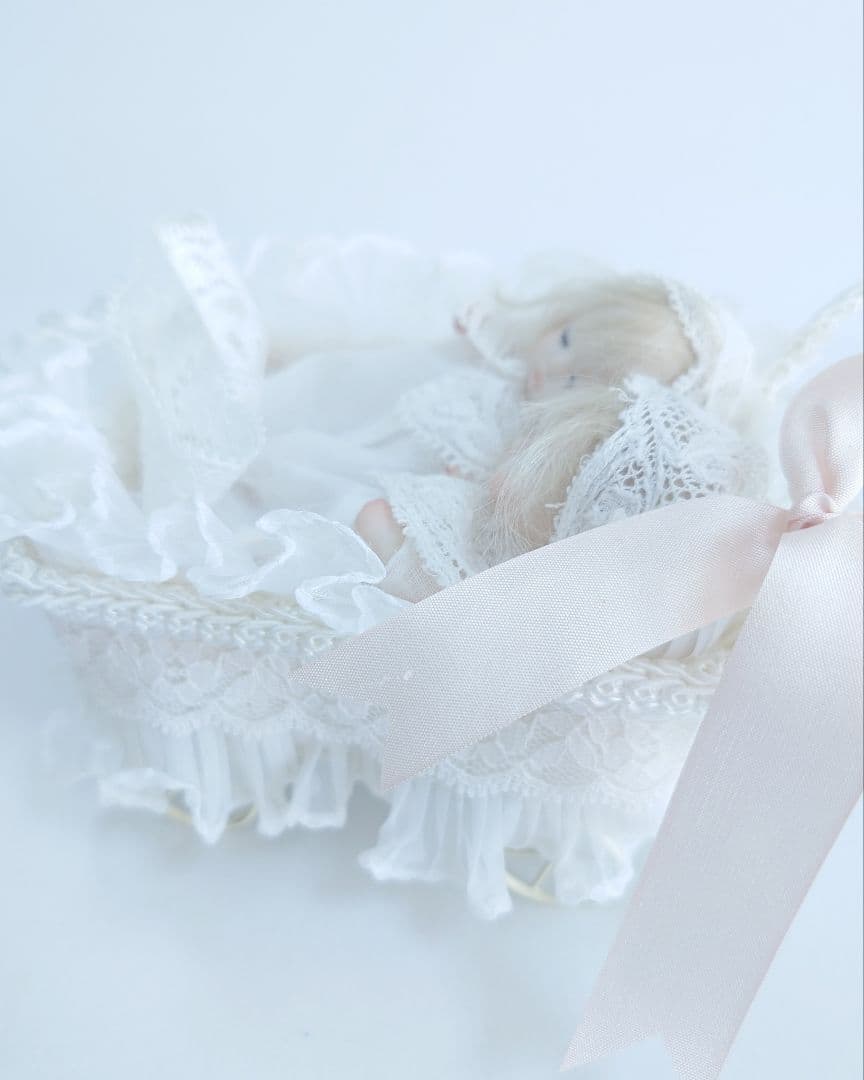 小さなbebeたち 8センチドール　アンティークレース