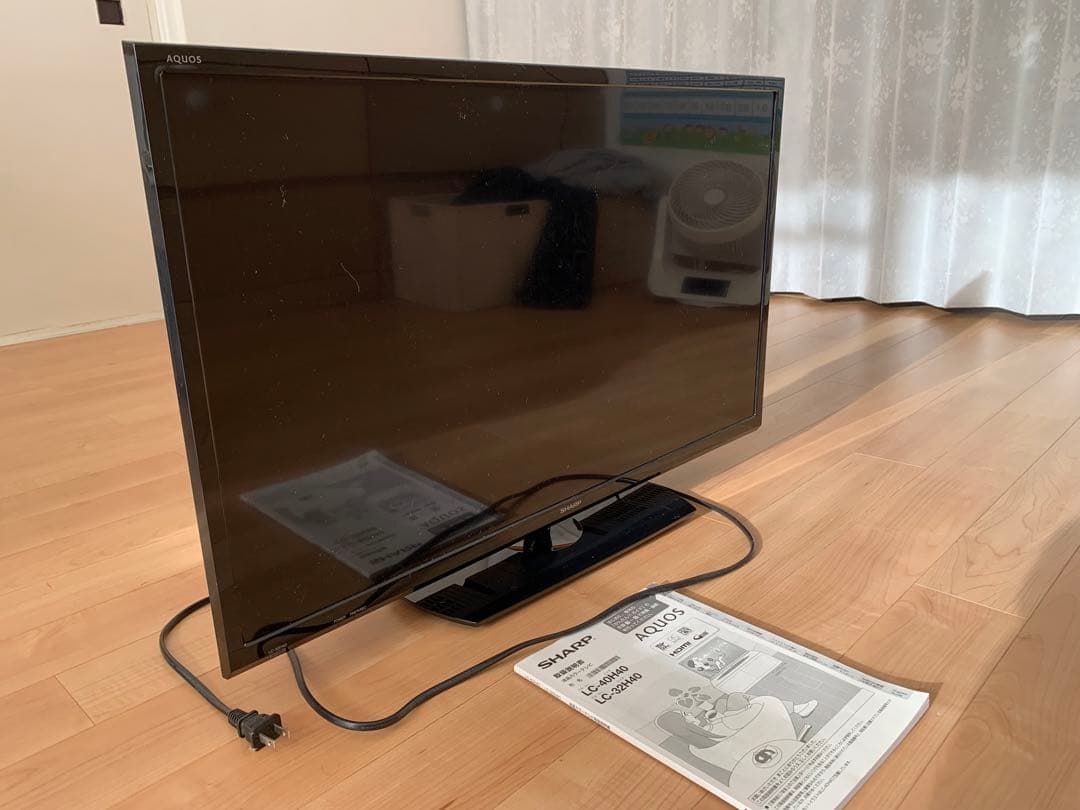 SHARP AQUOS 液晶カラーテレビ LC-32H40