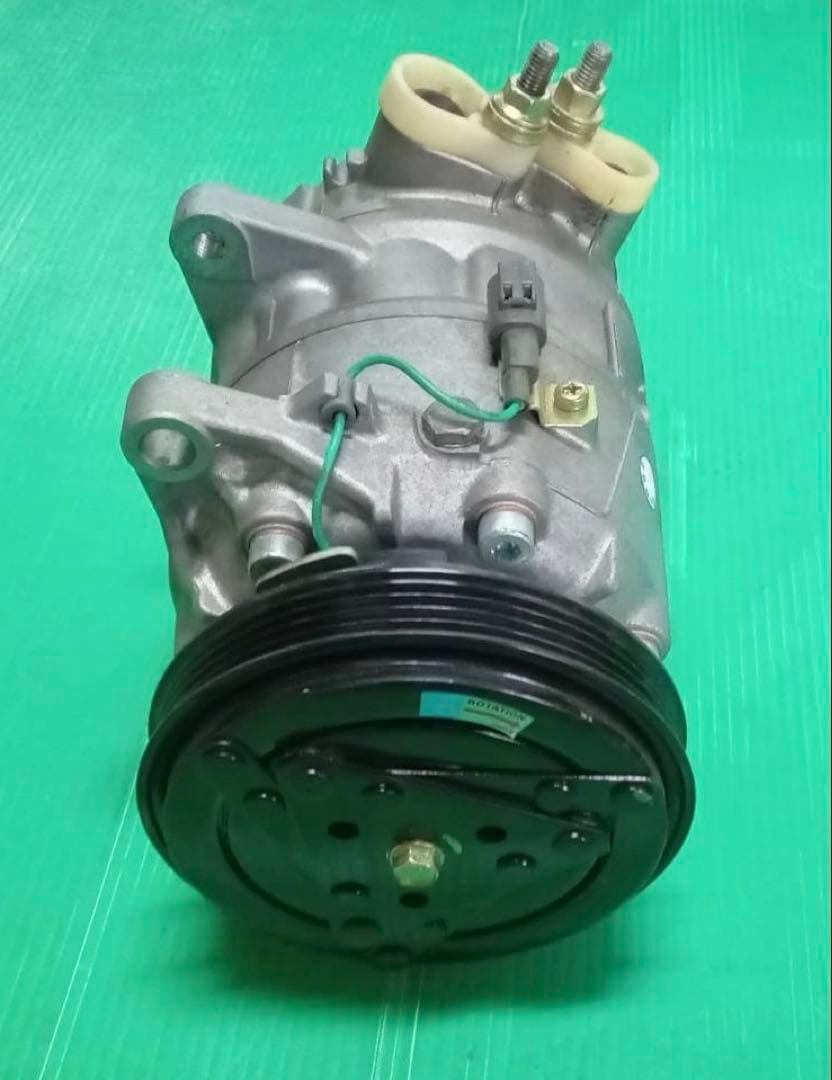 RB20エンジンのエアコンコンプレッサー リビルド品