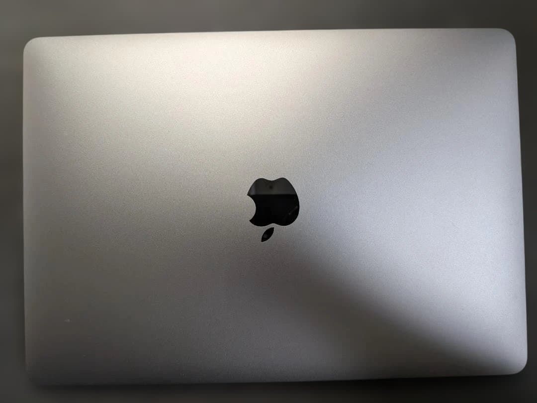 MacBook Air M1 2020 8/256GB 箱あり 充電器付 美品